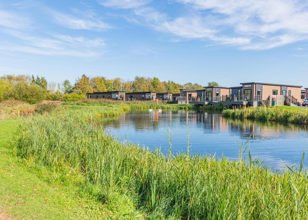 Waterside Hambleton Lakeside Lodges Poulton-le-Fylde Екстериор снимка
