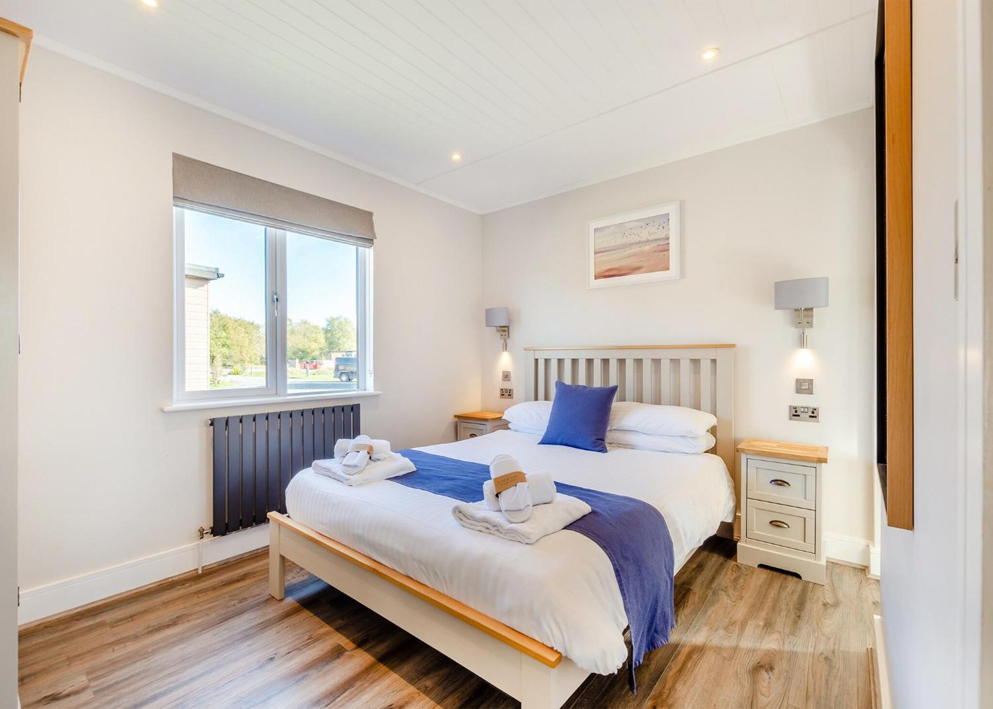 Waterside Hambleton Lakeside Lodges Poulton-le-Fylde Стая снимка