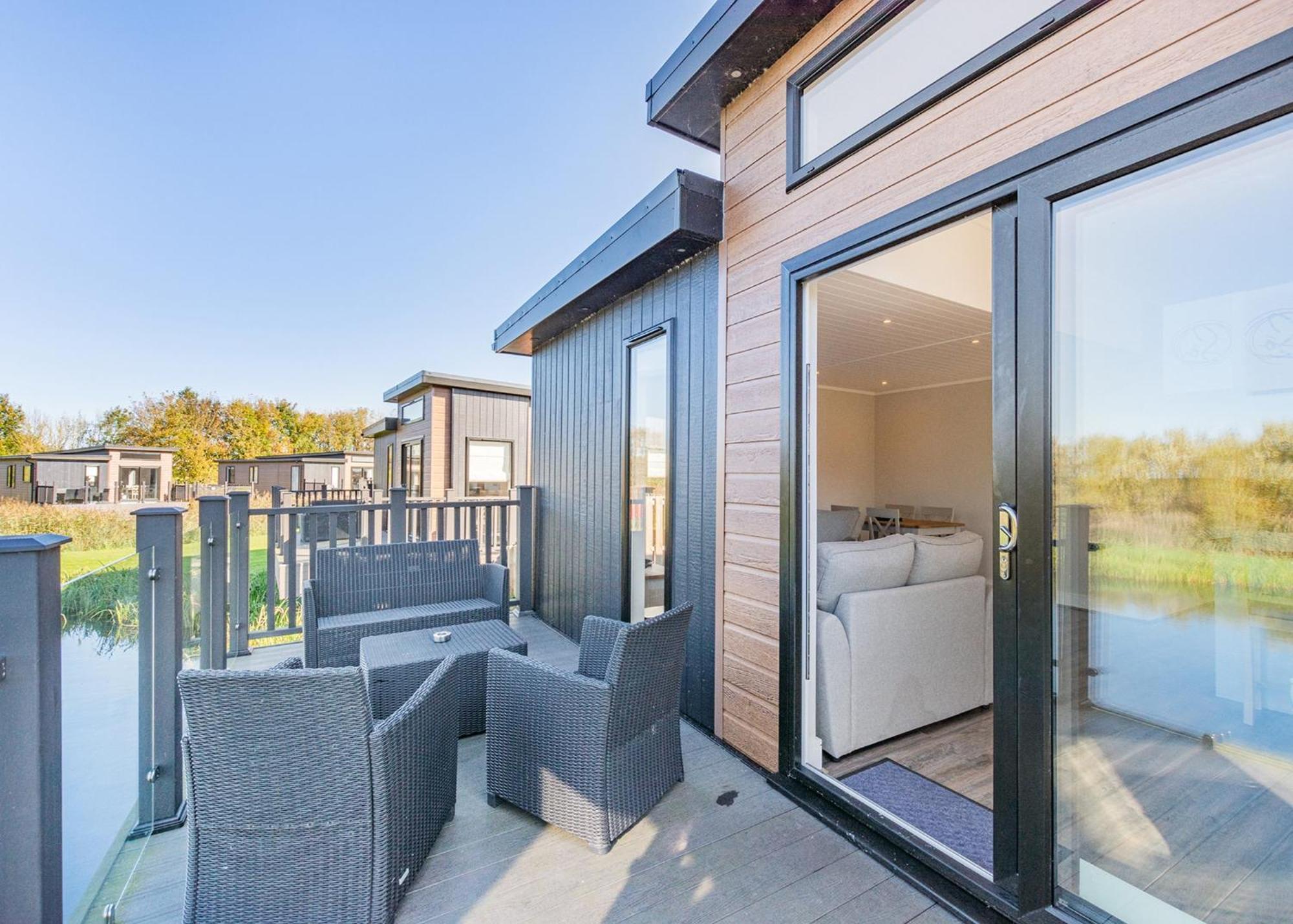 Waterside Hambleton Lakeside Lodges Poulton-le-Fylde Екстериор снимка